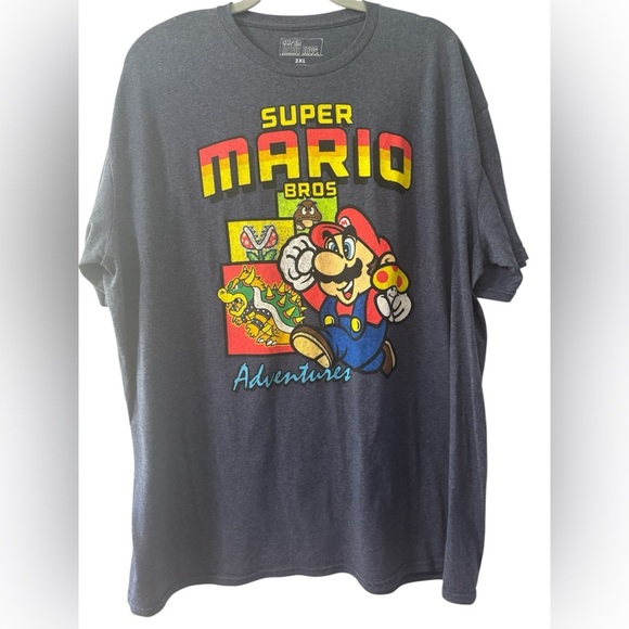 Men’s Nintendo Black Console with Super Mario Theme Gray Short Sleeve T-Shirt XL - Picture 1 of 5